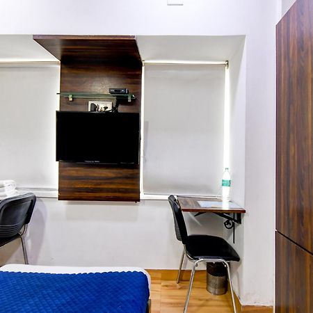 Hotel Q Inn Kalkuta Zewnętrze zdjęcie