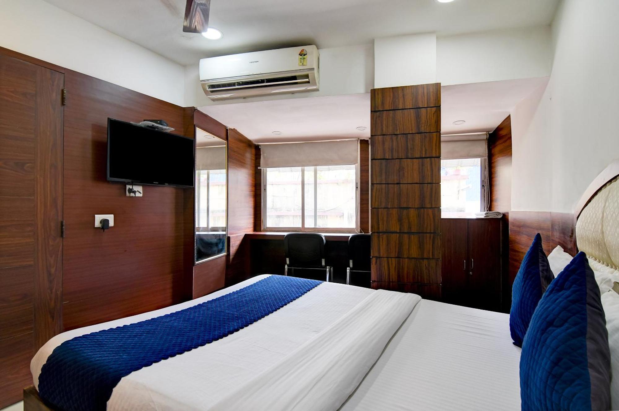 Hotel Q Inn Kalkuta Zewnętrze zdjęcie