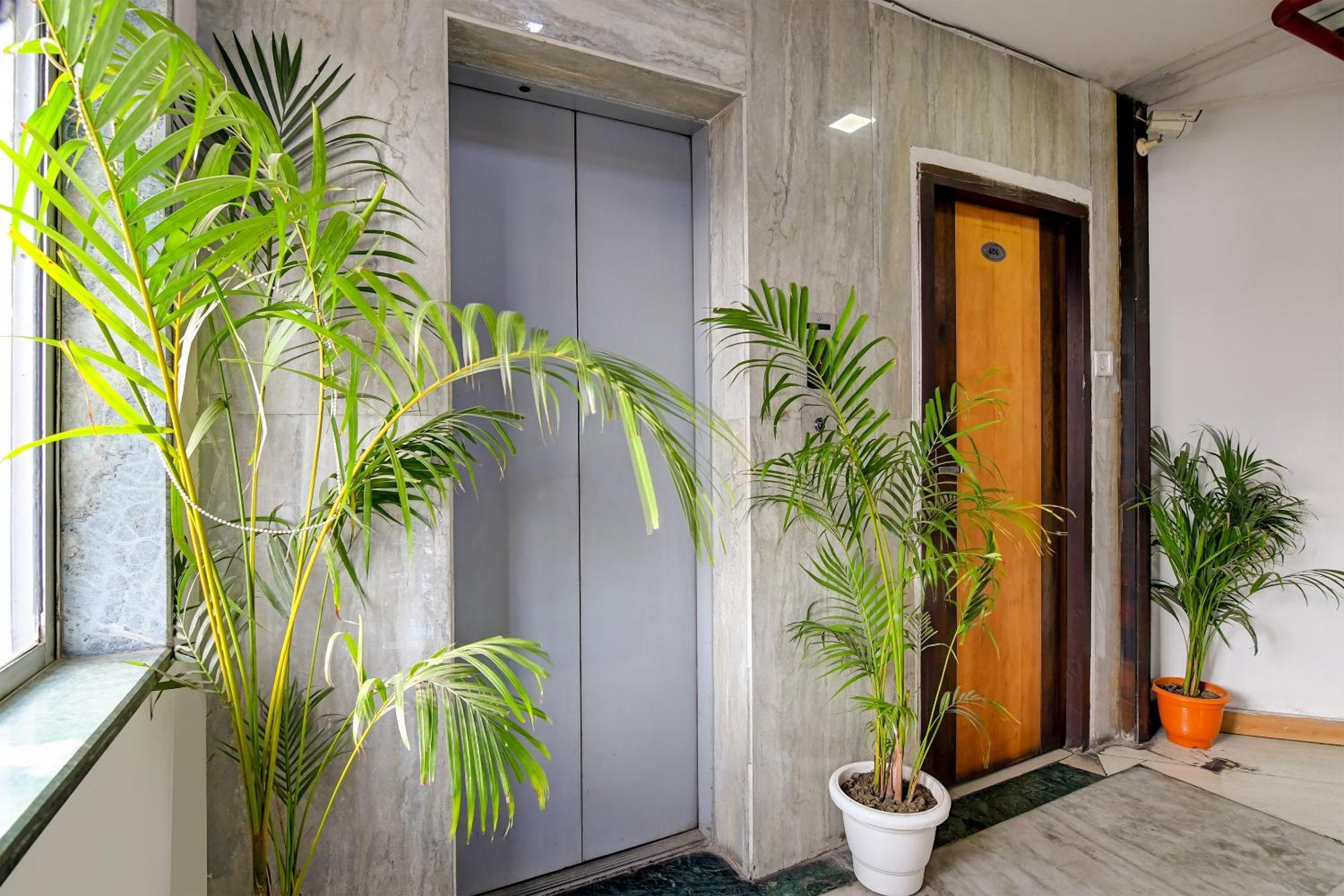 Hotel Q Inn Kalkuta Zewnętrze zdjęcie